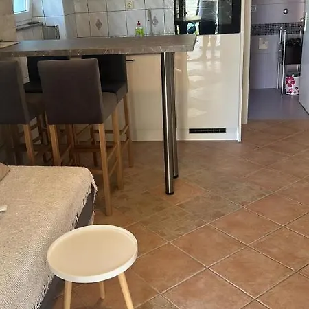 Hercegovina Apartmán *