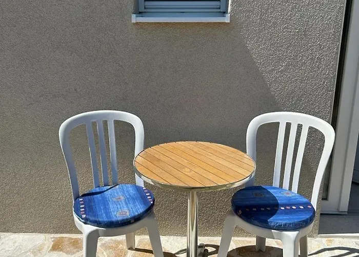 Apartment Hercegovina Sveti Filip i Jakov